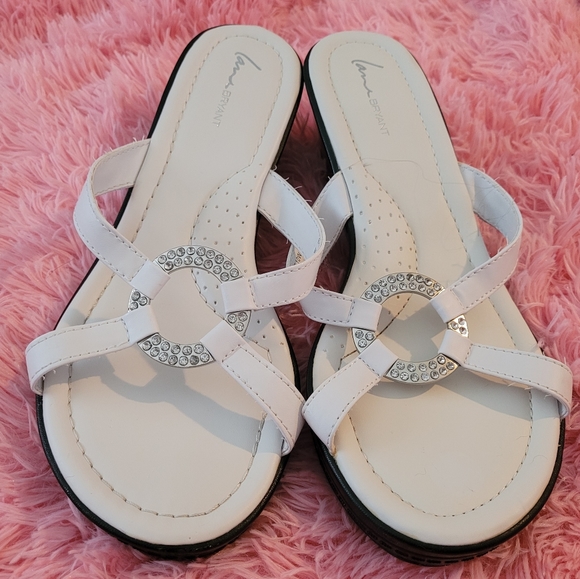 Sandals - Picture 2 of 7